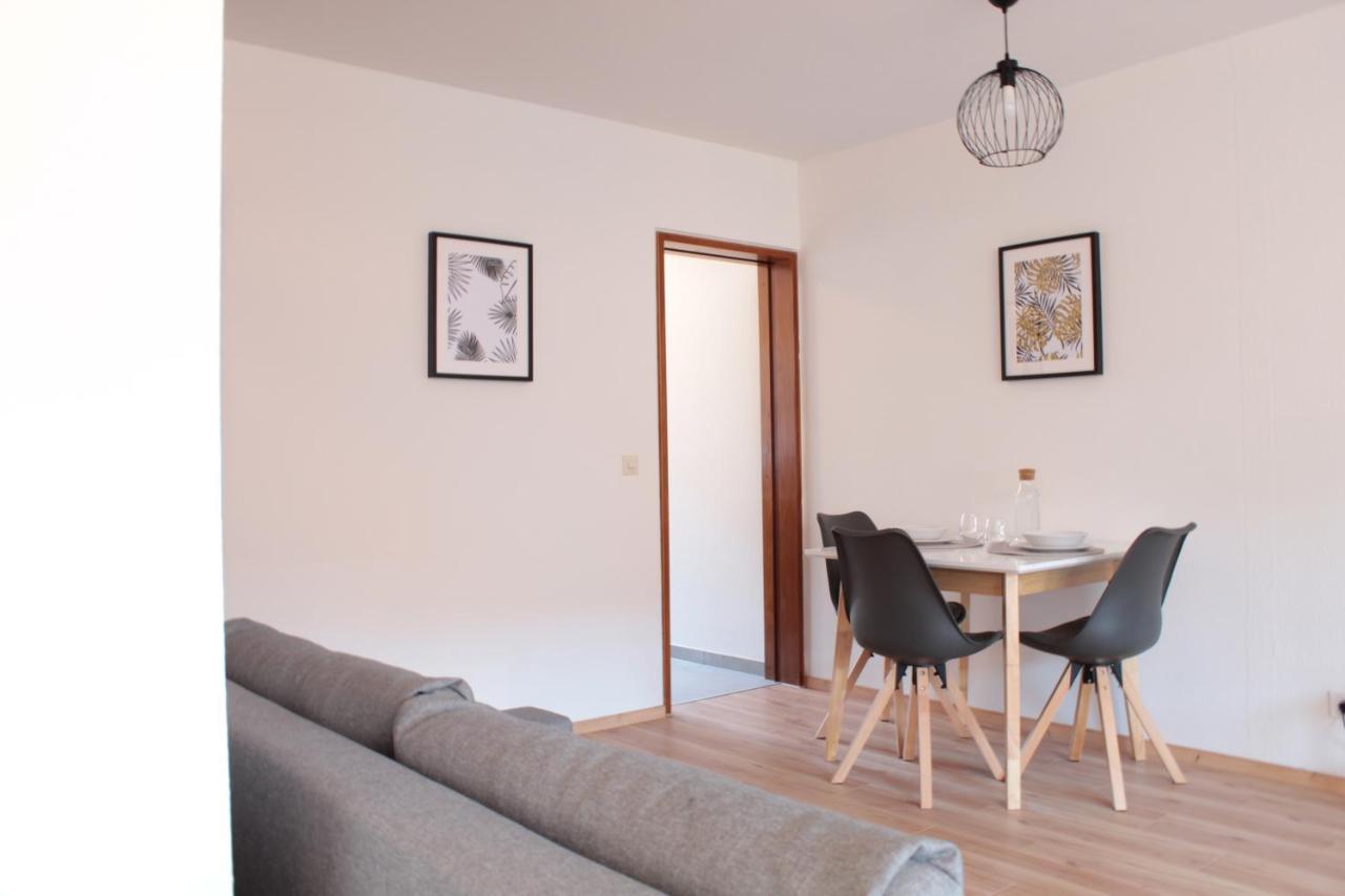 Appartamento Zentral. Stylisch. Balkon & Parkplatz. Netflix Holzgerlingen Esterno foto